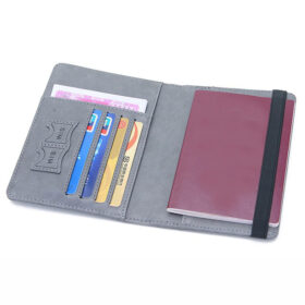 כיסוי לדרכון עם צריבה