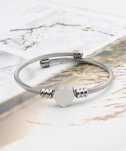 צמיד לאשה עם חריטה