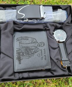 סט מרשים לגבר הכולל ארנק עם חריטה