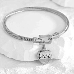 צמיד לאשה עם חריטה