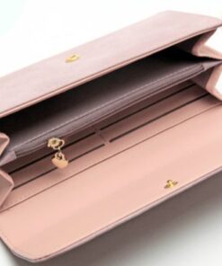 ארנק ורוד לאשה עם חריטת תמונה