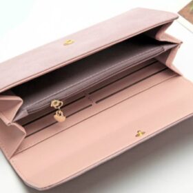 ארנק ורוד לאשה עם חריטת תמונה