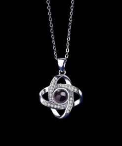 שרשרת עם תמונה לאישה