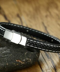 צמיד לגבר עם חריטה