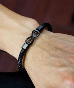 צמיד עור לגבר